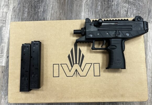 Uzi pro 9mm Pistol